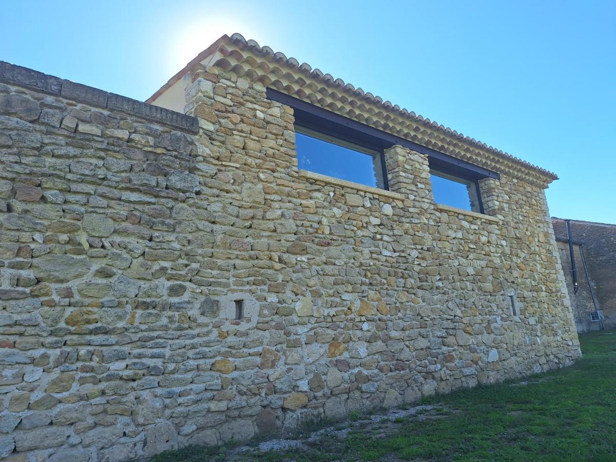 Chez Vero Chambres D'Hotes & Maison En Pierre Contemporaine Suze-la-Rousse Exterior foto
